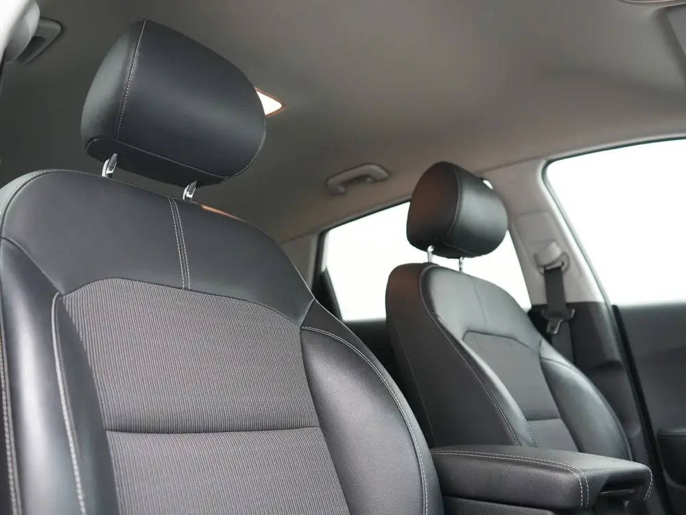 Kia Niro 1.6 GDi DynamicLine PHEV 141pk | Trekhaak | Adaptiv uit 2019, foto 5