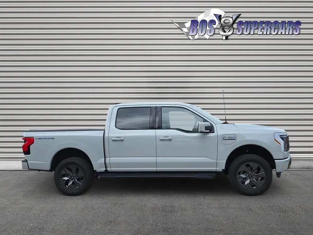 Ford F150 USA F-150 LIGHTNING LARIAT ER (bj 2023) uit 2023, foto 4