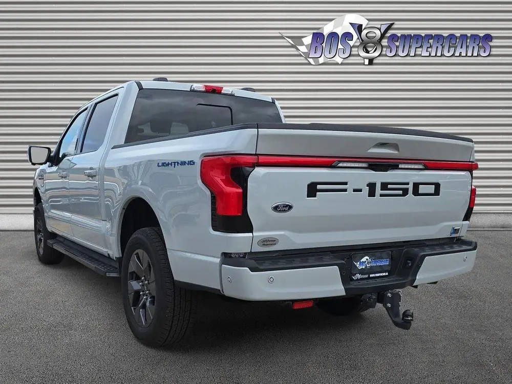Ford F150 USA F-150 LIGHTNING LARIAT ER (bj 2023) uit 2023, foto 7