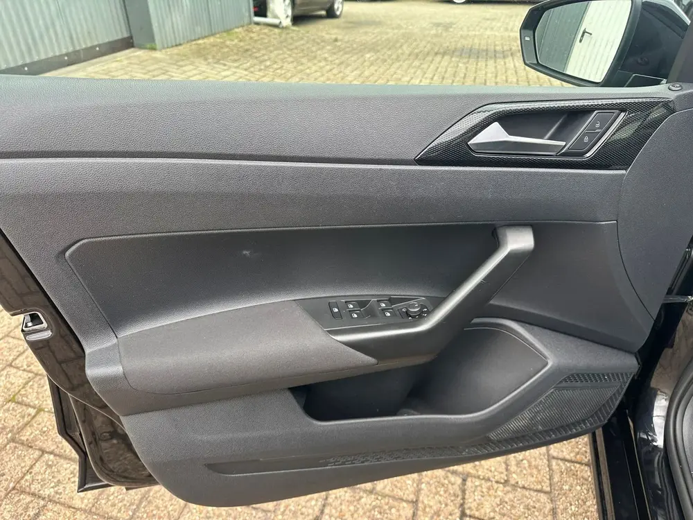 Volkswagen Polo 1.0 TSI DSG/ CLIMA/ LM VELGEN/ APPLE CARPLAY uit 2022, foto 7