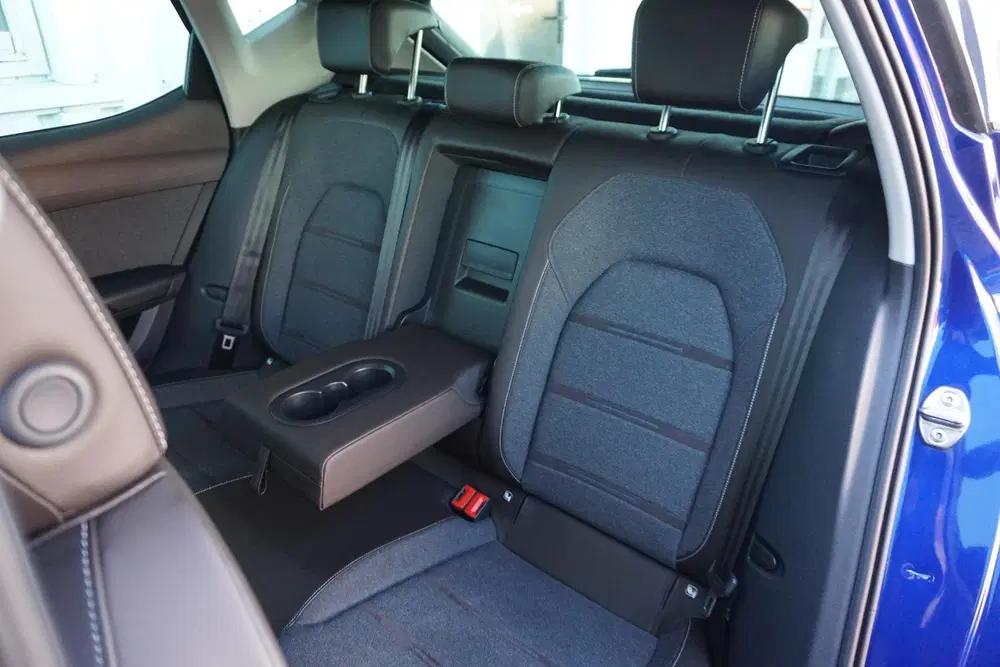 SEAT Leon 1.5 TSI Xcellence Business Intense uit 2020, foto 10