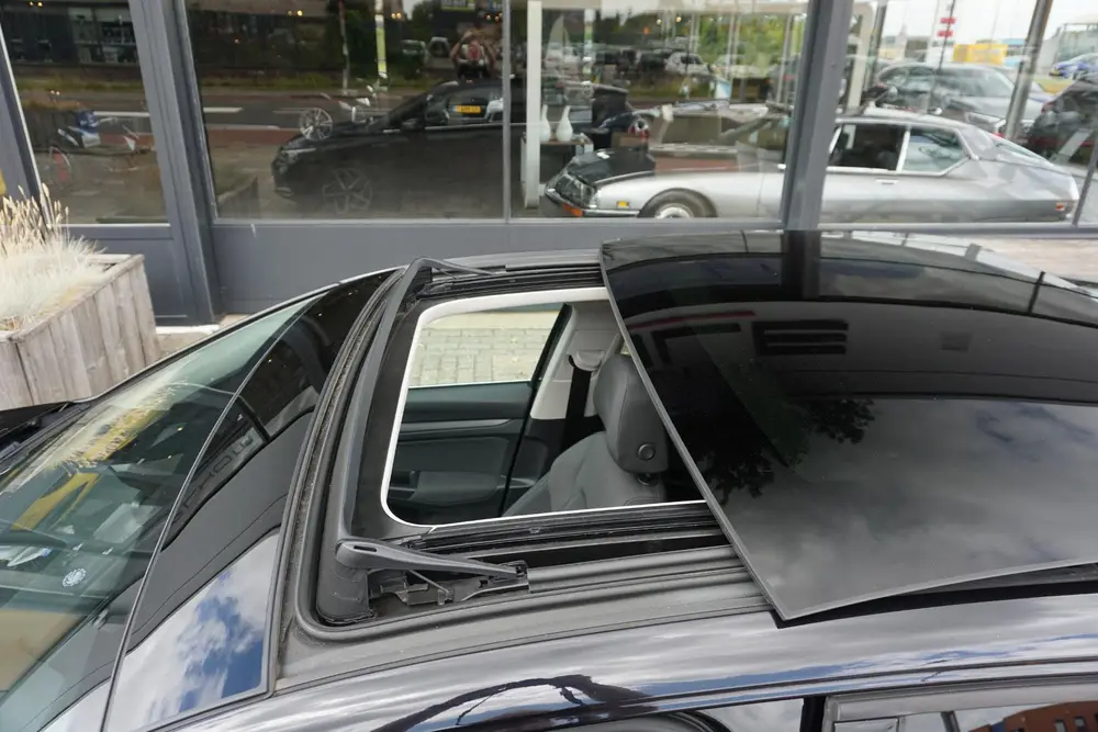 Volkswagen Golf 1.5 eTSI Style | PANO | ACC uit 2020, foto 10