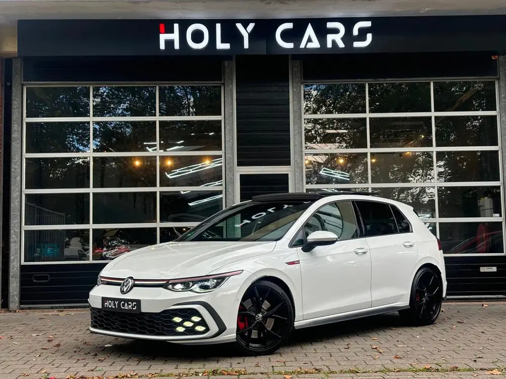 Volkswagen Golf 8 2.0 TSI GTI | PANO | IQ-LIGHT | LEER | H&K uit 2021