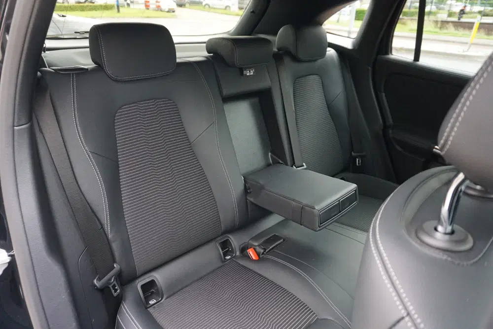 Mercedes-Benz EQA 250 67 kWh uit 2021, foto 11