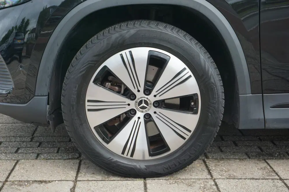 Mercedes-Benz EQA 250 67 kWh uit 2021, foto 8