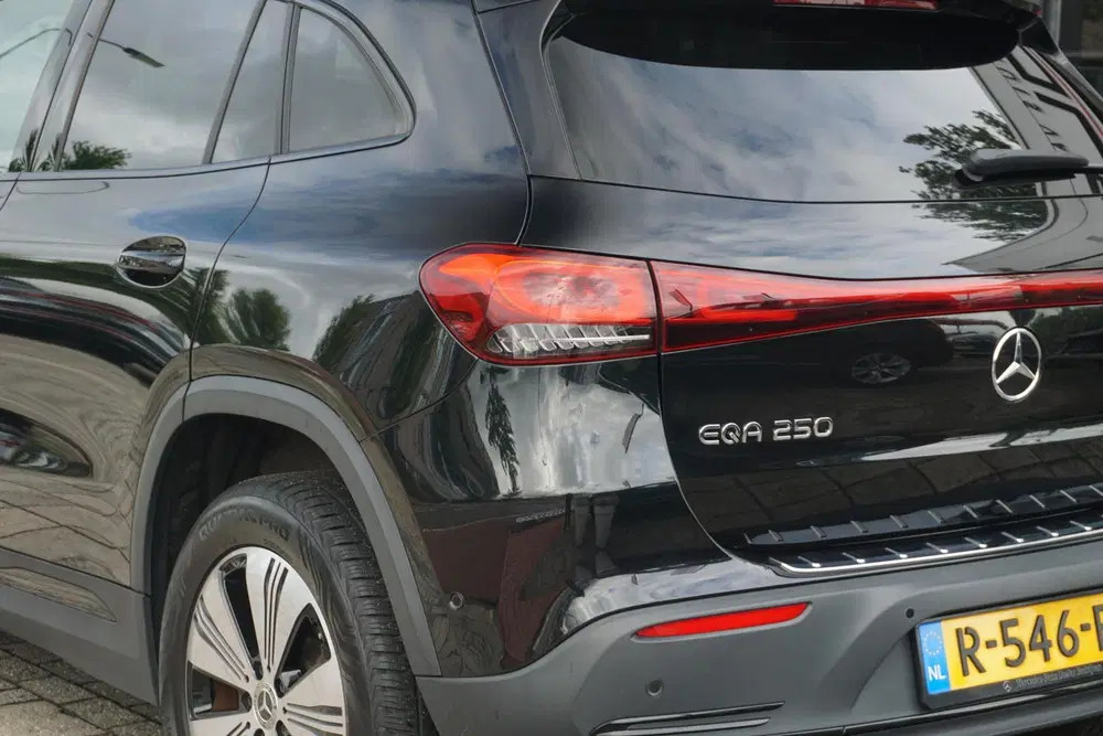 Mercedes-Benz EQA 250 67 kWh uit 2021, foto 9
