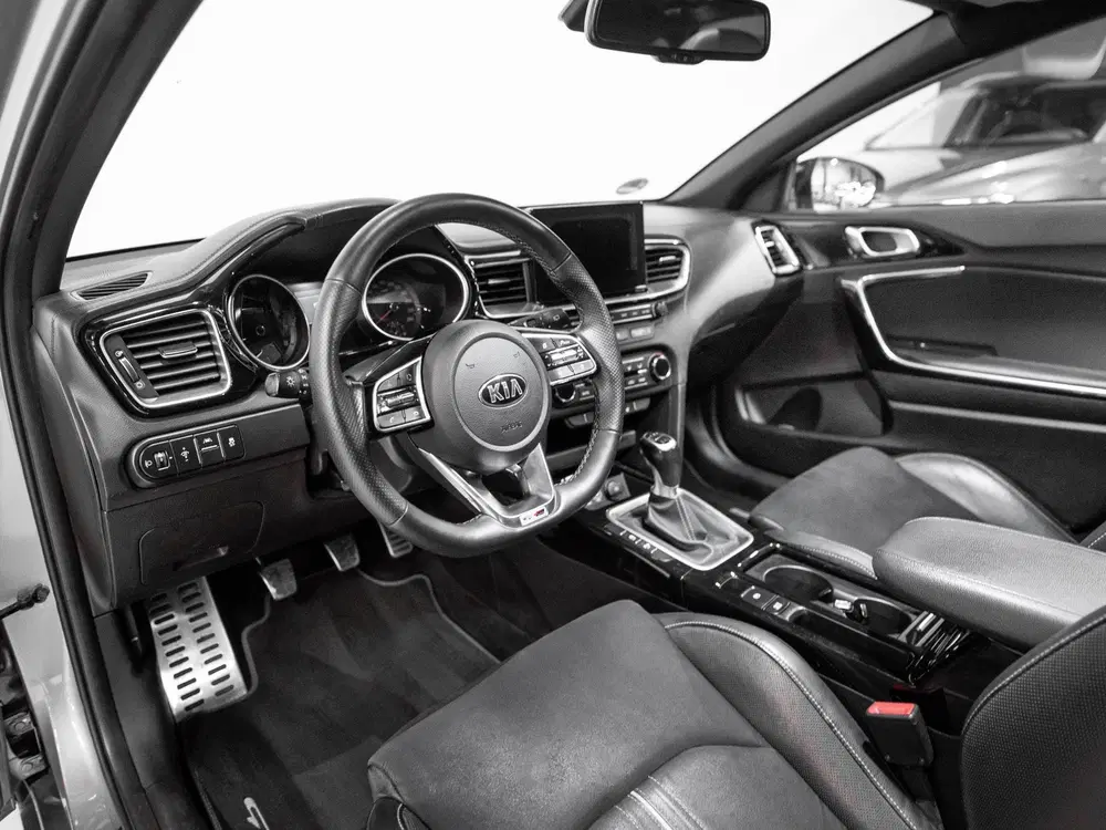 Kia ProCeed 1.4 T-GDI GT-Line Pano Keyless Stoelv uit 2020, foto 3