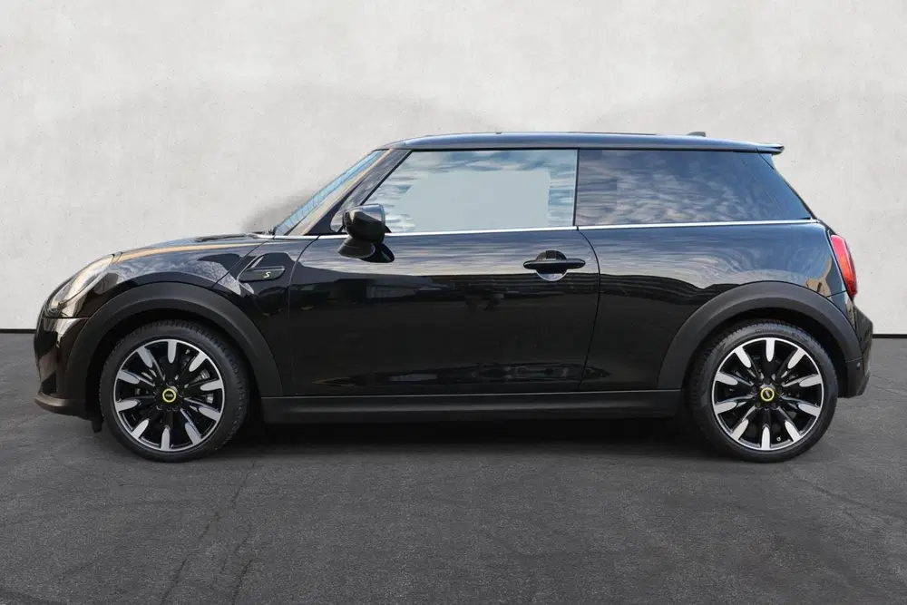 Mini Electric Classic 33 kWh uit 2021, foto 11