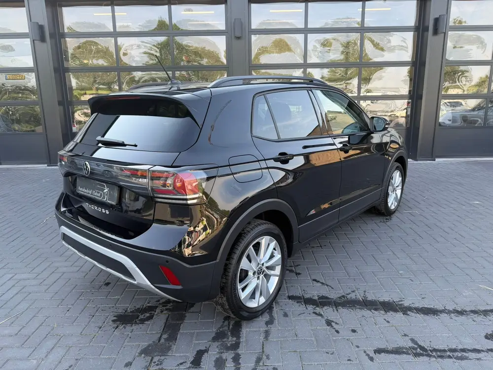 Volkswagen T-Cross 1.0 TSI Life Edition / ACC / Camera / Car uit 2024, foto 2