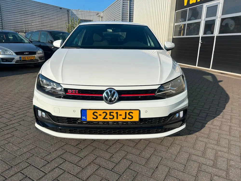 Volkswagen Polo 2.0 TSI GTI | AUTOMAAT | STOELVERW | SCHERM uit 2020, foto 4