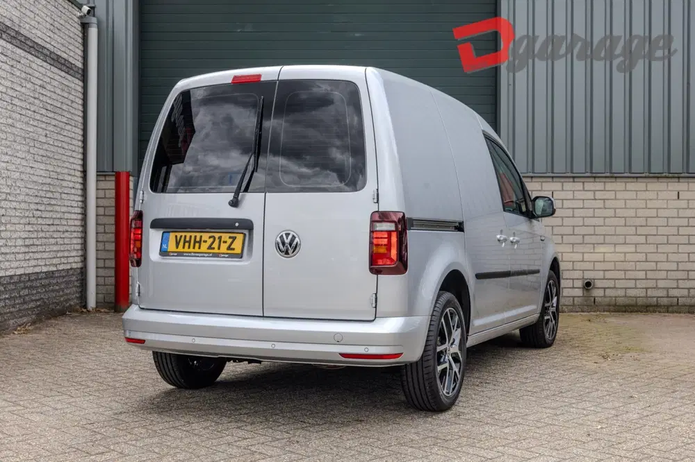 Volkswagen Caddy 2.0 TDI L1H1 BMT C-Edition uit 2020, foto 3