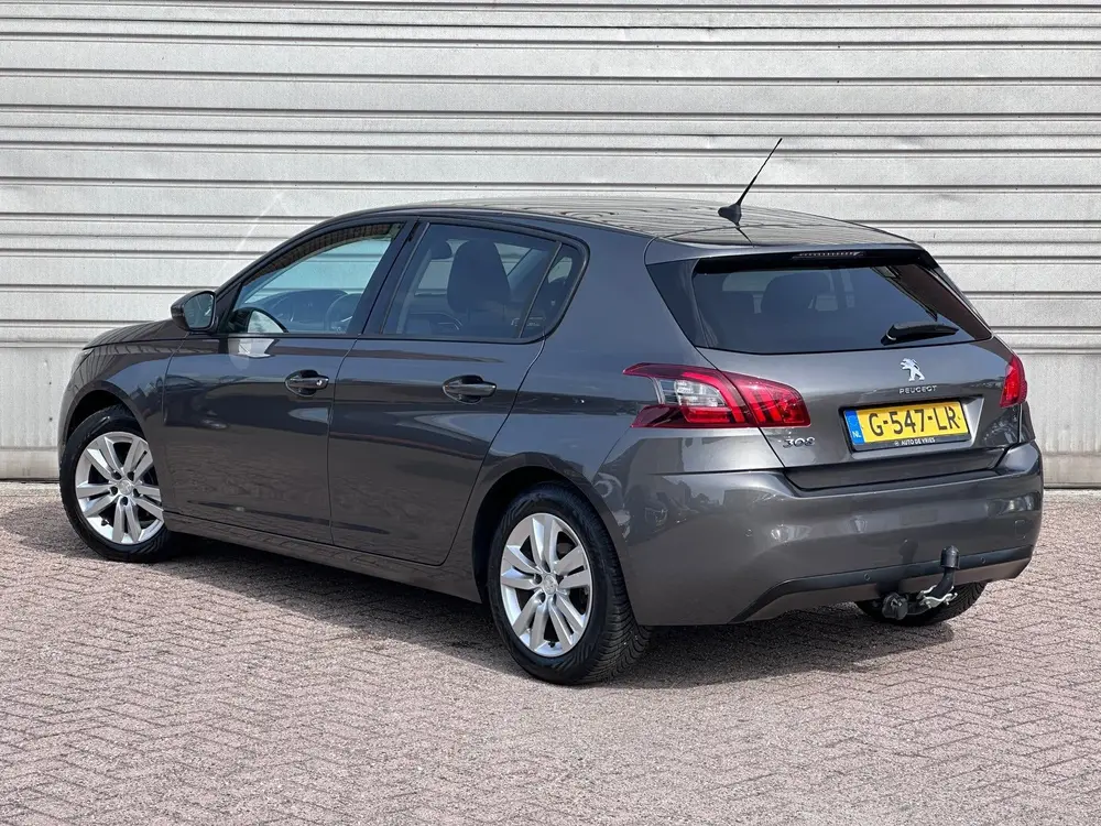 Peugeot 308 1.2 PureTech Blue Lease Executive|Panorama|Navig uit 2019, foto 11