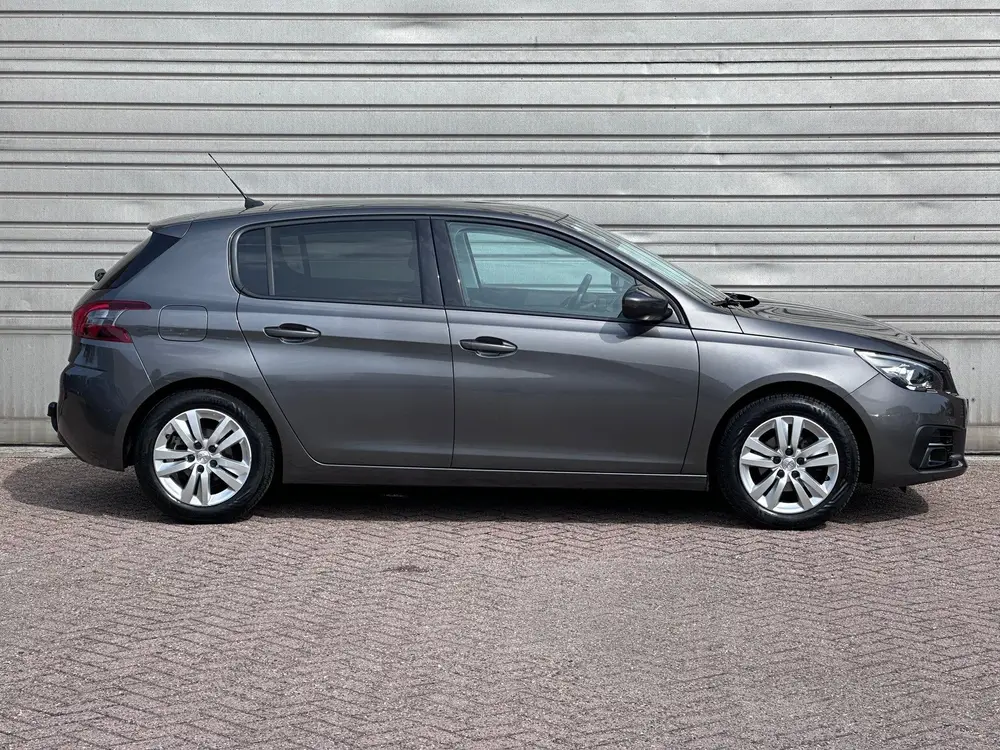 Peugeot 308 1.2 PureTech Blue Lease Executive|Panorama|Navig uit 2019, foto 14