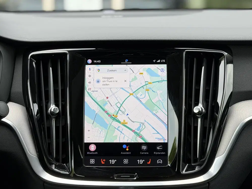 Volvo S60 2.0 Recharge T8 AWD 455PK Plus Bright uit 2025, foto 20