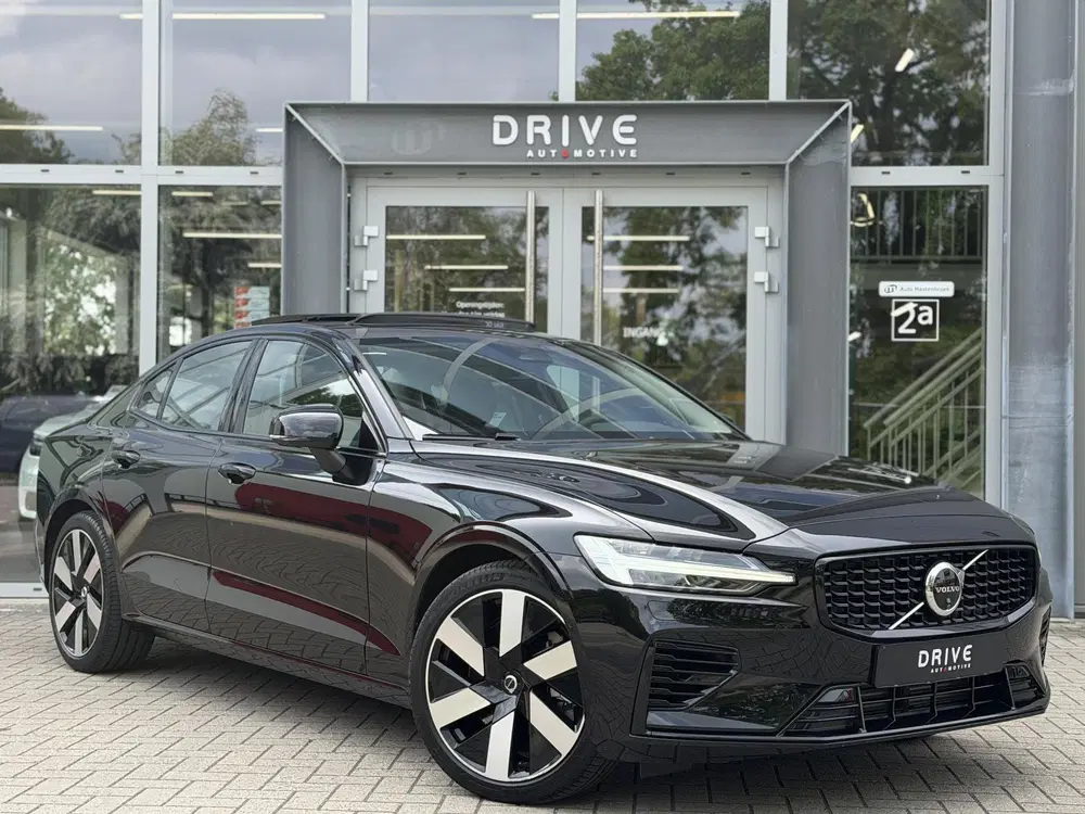 Volvo S60 2.0 Recharge T8 AWD 455PK Plus Bright uit 2025, foto 4