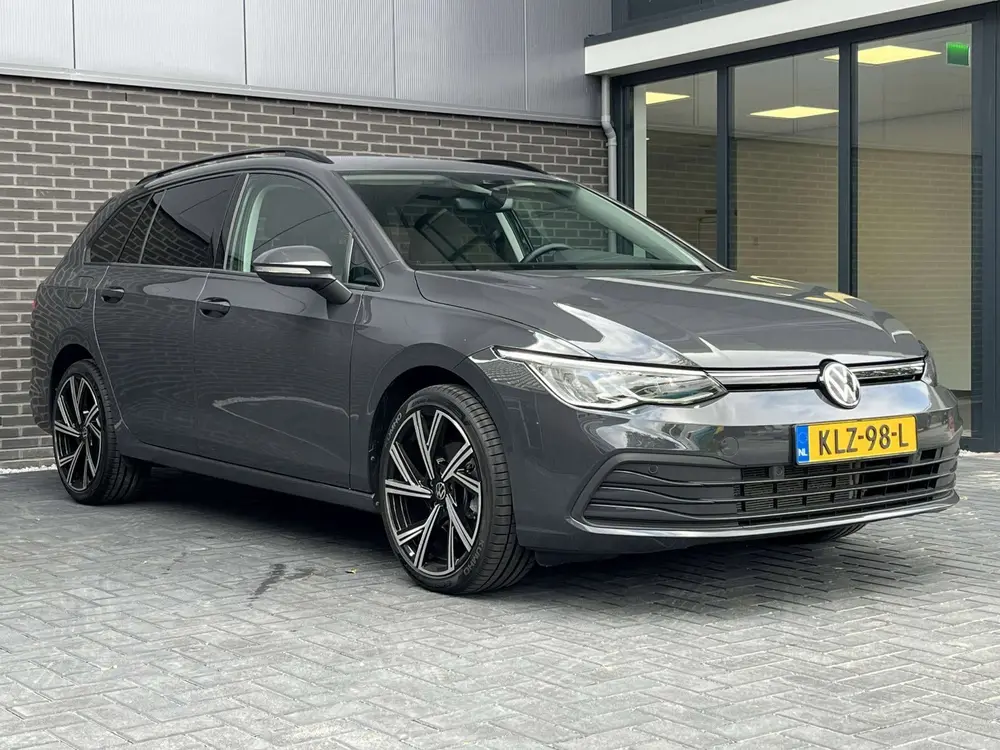 Volkswagen Golf Variant 1.5 eTSI Life Business DSG | Camera uit 2023, foto 10