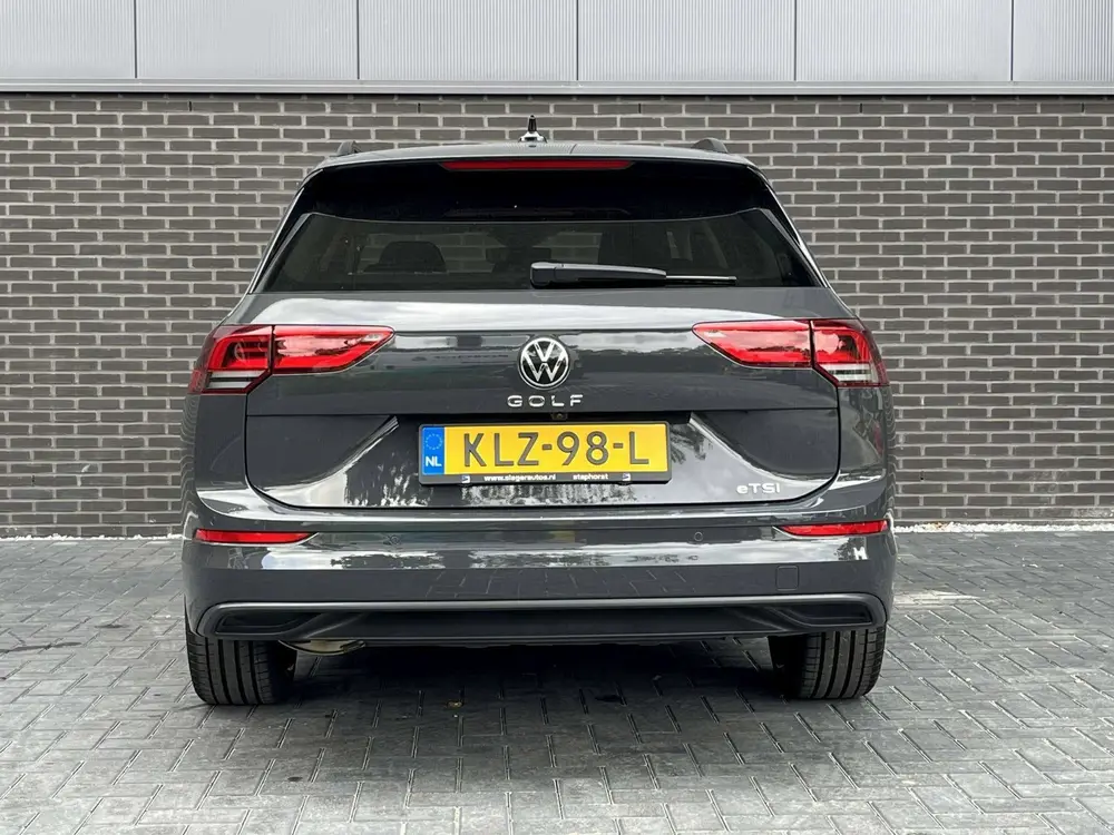 Volkswagen Golf Variant 1.5 eTSI Life Business DSG | Camera uit 2023, foto 4