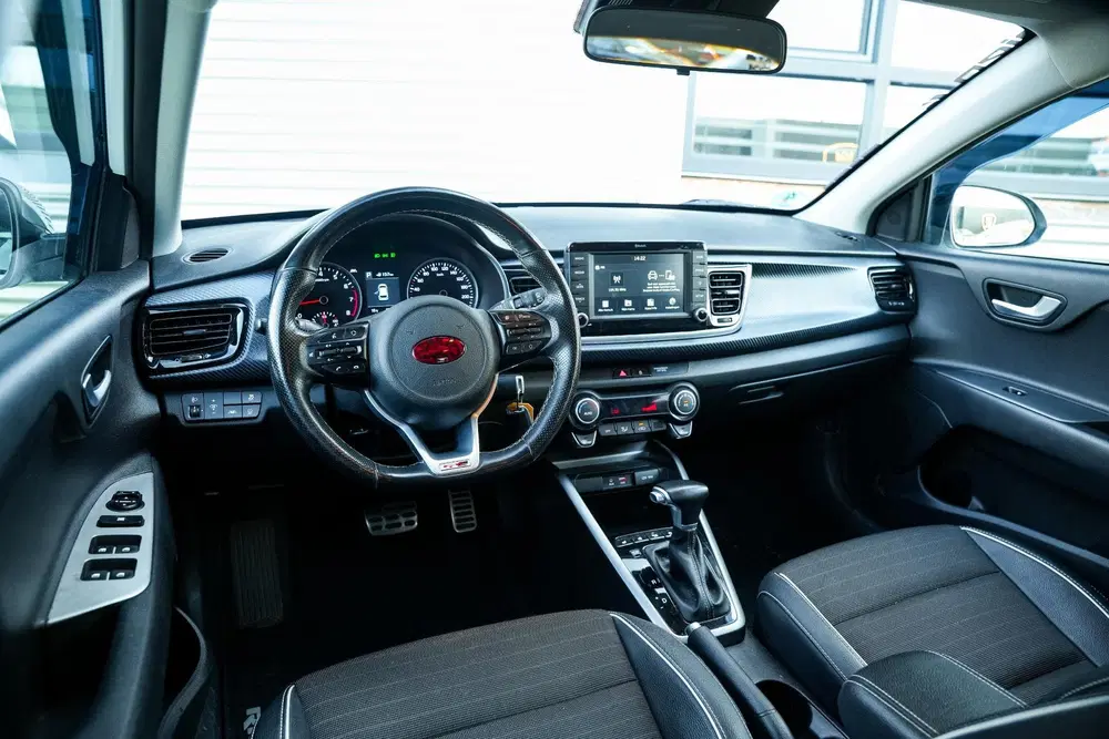 Kia Rio 1.0 TGDI DynamicLine GT Line Lane Assist L uit 2020, foto 2