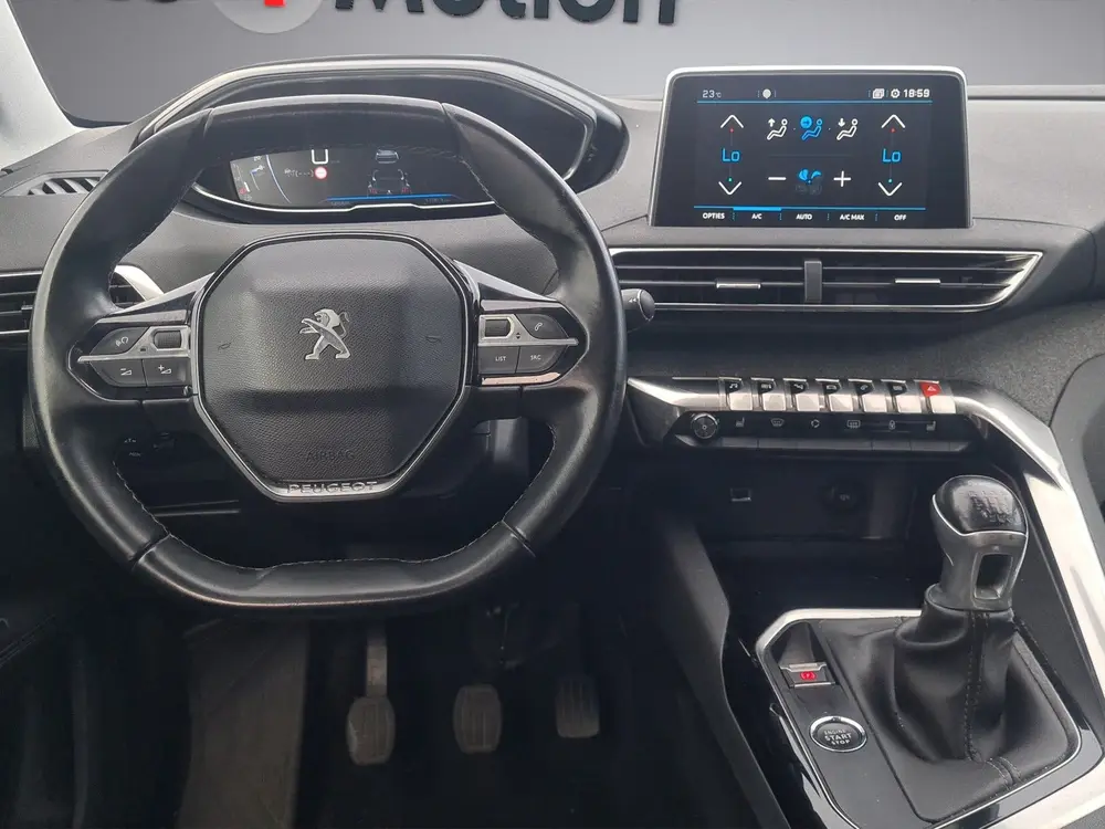 Peugeot 5008 1.5 BlueHDI Blue Lease GT-Line Full LED NAVIG P uit 2019, foto 16