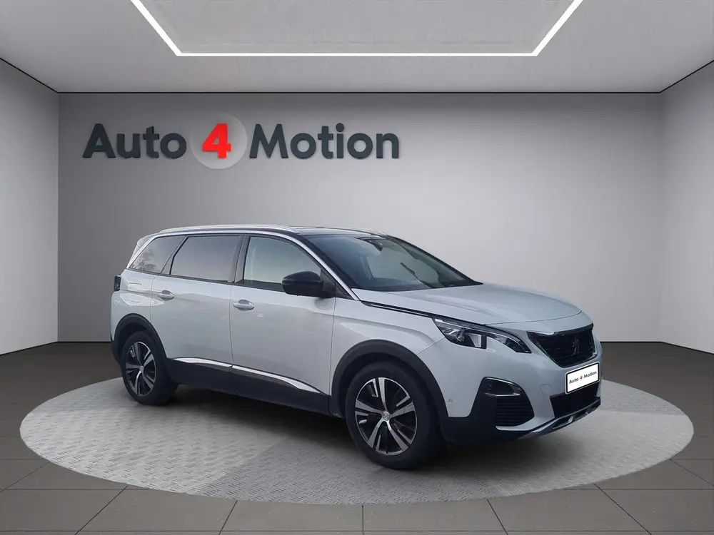 Peugeot 5008 1.5 BlueHDI Blue Lease GT-Line Full LED NAVIG P uit 2019, foto 3