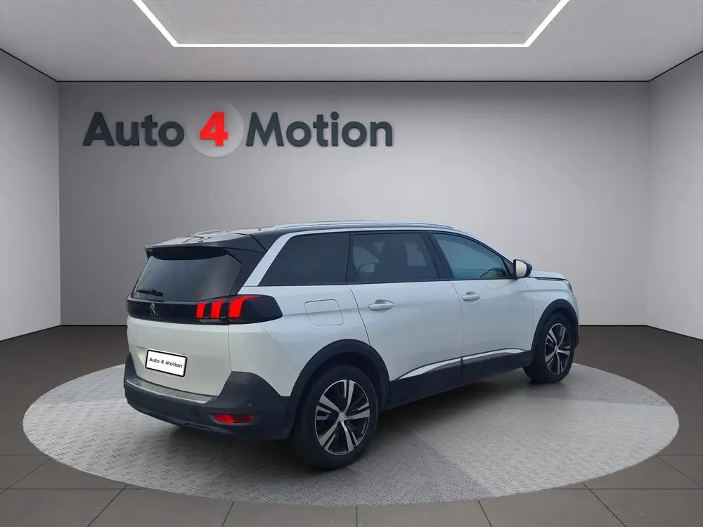 Peugeot 5008 1.5 BlueHDI Blue Lease GT-Line Full LED NAVIG P uit 2019, foto 5