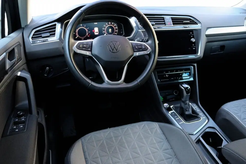 Volkswagen Tiguan 1.4 TSI eHybrid 245PK PHEV 360 Camera l uit 2023, foto 17