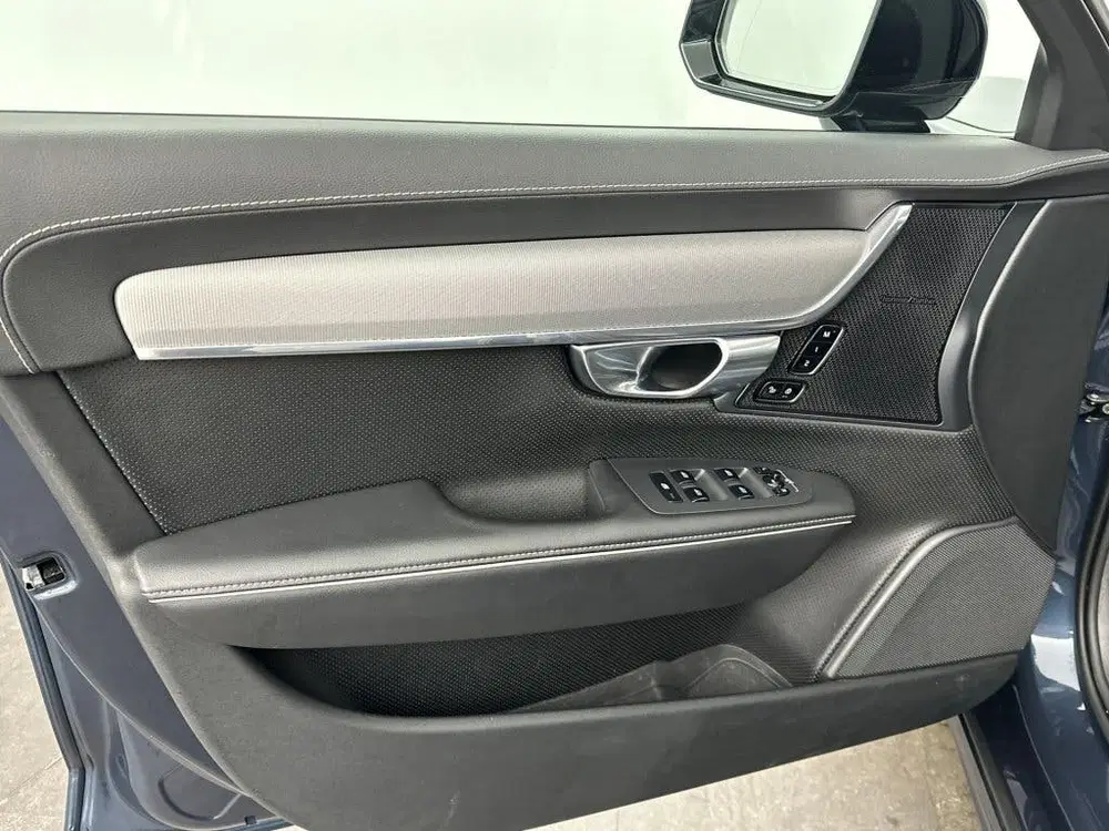 Volvo V90 T6 340PK Recharge R-Design uit 2021, foto 15