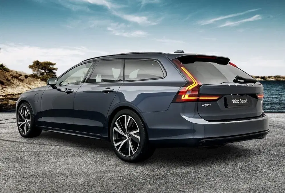 Volvo V90 T6 340PK Recharge R-Design uit 2021, foto 4