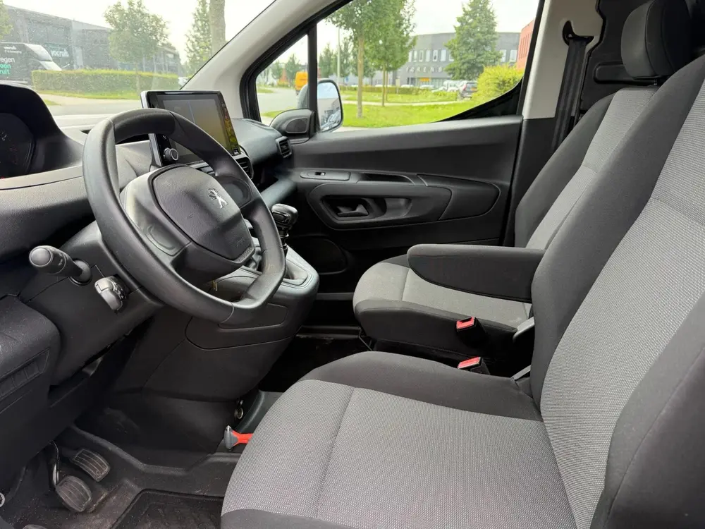 Peugeot Partner 1.5 BlueHDI Premium Long uit 2019, foto 2