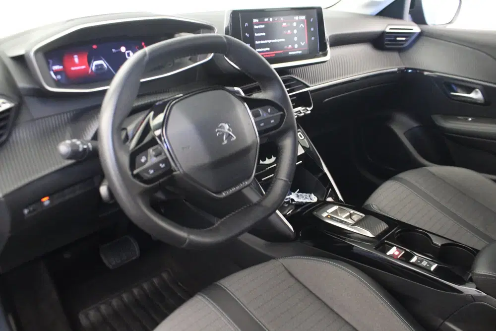Peugeot 208 1.2 PureTech Allure Pack uit 2022, foto 13
