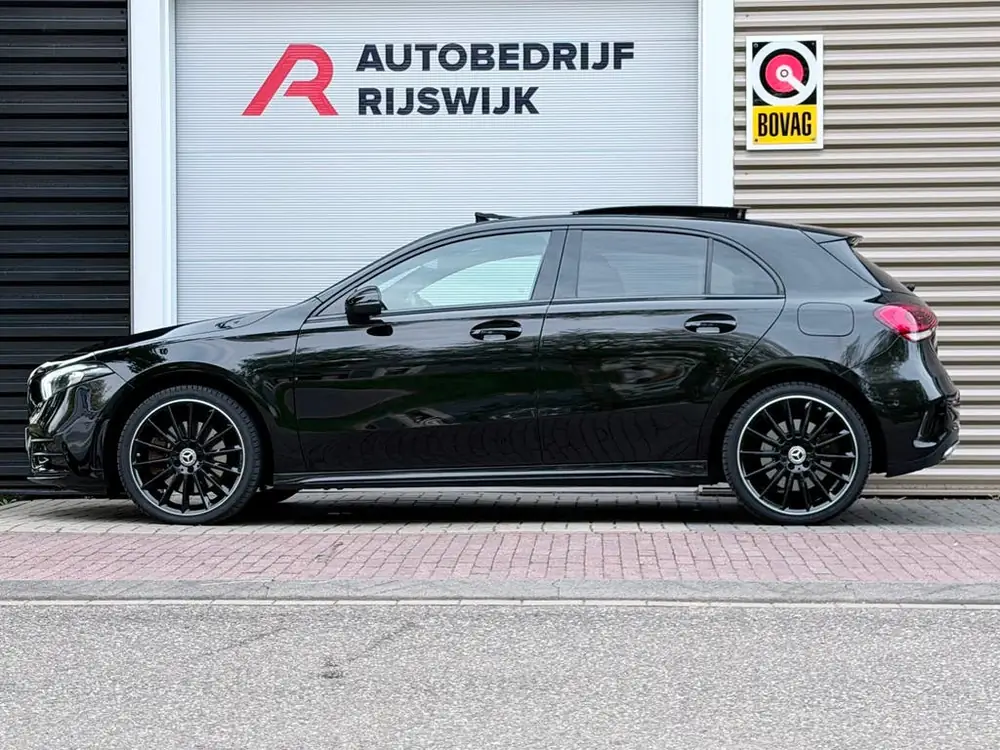 Mercedes-Benz A-Klasse 250 e Premium Plus Pano/Camera/Sfeer uit 2021, foto 2