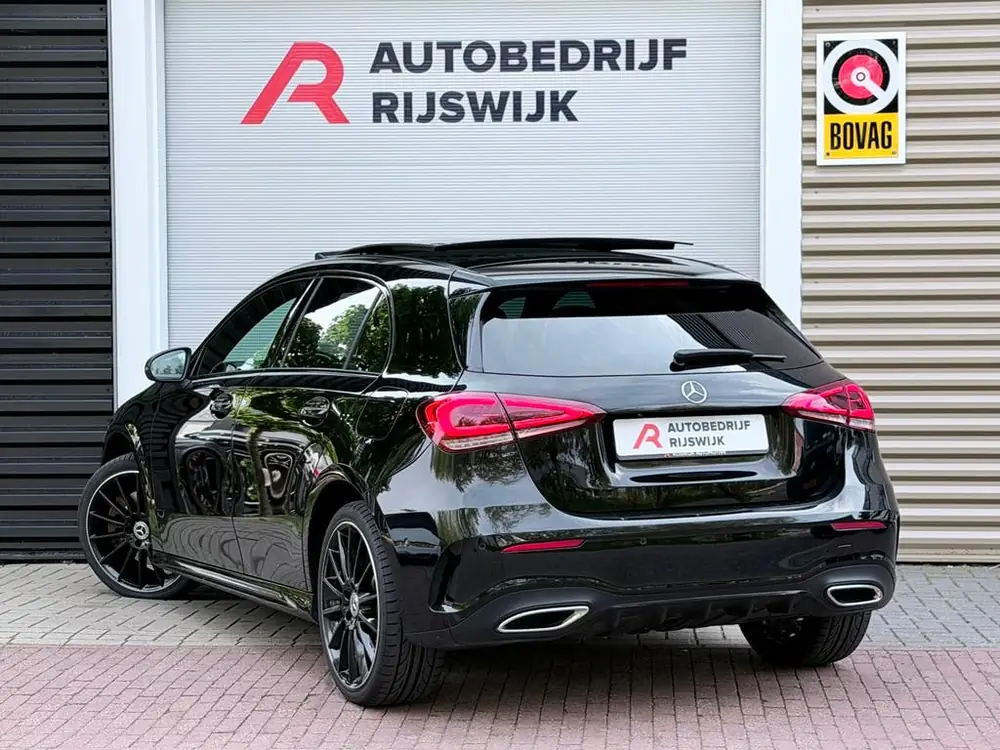 Mercedes-Benz A-Klasse 250 e Premium Plus Pano/Camera/Sfeer uit 2021, foto 3