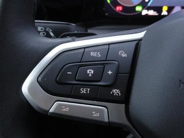Volkswagen Golf 1.4 eHybrid Full LED+NAVIG+ADDAP CR+GARANTIE uit 2024, foto 15