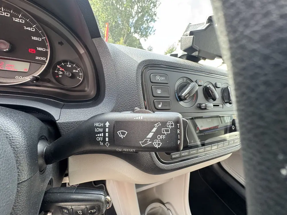 SEAT Mii 1.0 Style Intense Bluetooth uit 2019, foto 16