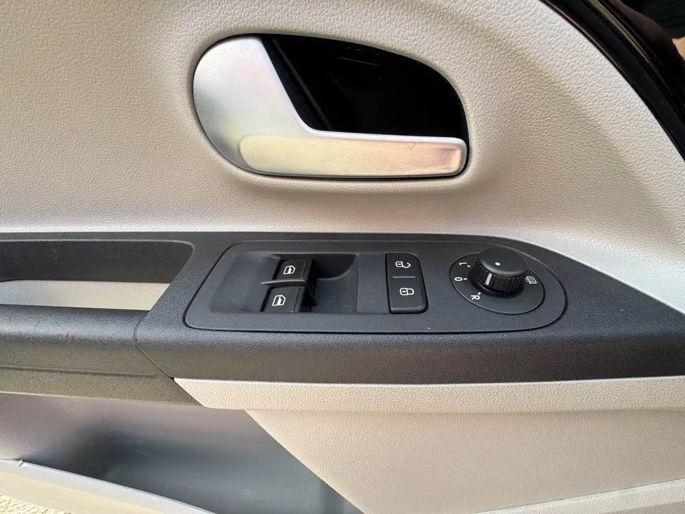 SEAT Mii 1.0 Style Intense Bluetooth uit 2019, foto 19