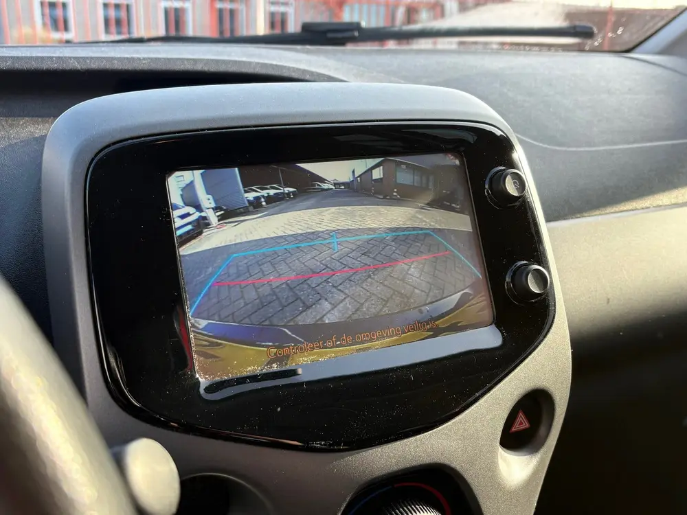 Toyota Aygo 1.0 VVT-i x-play uit 2019, foto 17