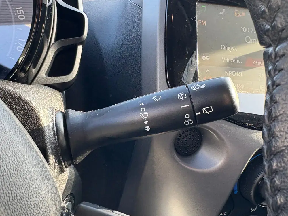 Toyota Aygo 1.0 VVT-i x-play uit 2019, foto 19