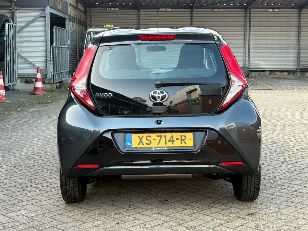 Toyota Aygo 1.0 VVT-i x-play uit 2019, foto 9