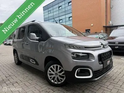 Citroën Berlingo Citroen Berlingo Combi 1.2 Benzine Parkeer uit 2019