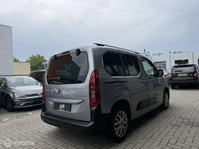 Citroën Berlingo Citroen Berlingo Combi 1.2 Benzine Parkeer uit 2019, foto 10
