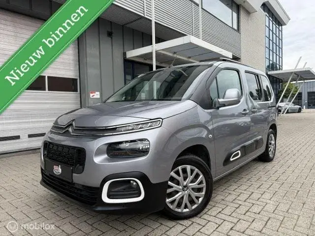 Citroën Berlingo Citroen Berlingo Combi 1.2 Benzine Parkeer uit 2019, foto 2