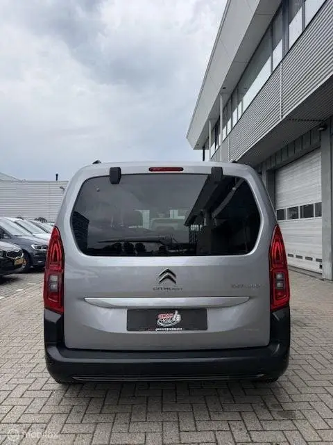 Citroën Berlingo Citroen Berlingo Combi 1.2 Benzine Parkeer uit 2019, foto 9
