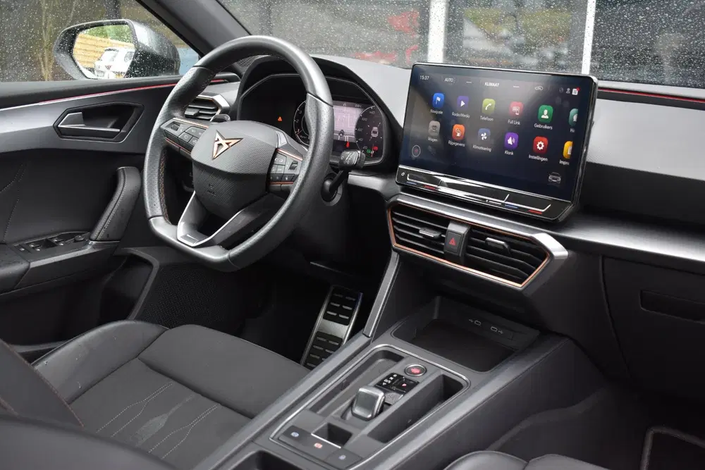 Cupra Leon 2.0 TSI 245PK Keyless Lane ACC uit 2024, foto 17