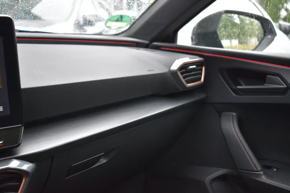 Cupra Leon 2.0 TSI 245PK Keyless Lane ACC uit 2024, foto 18