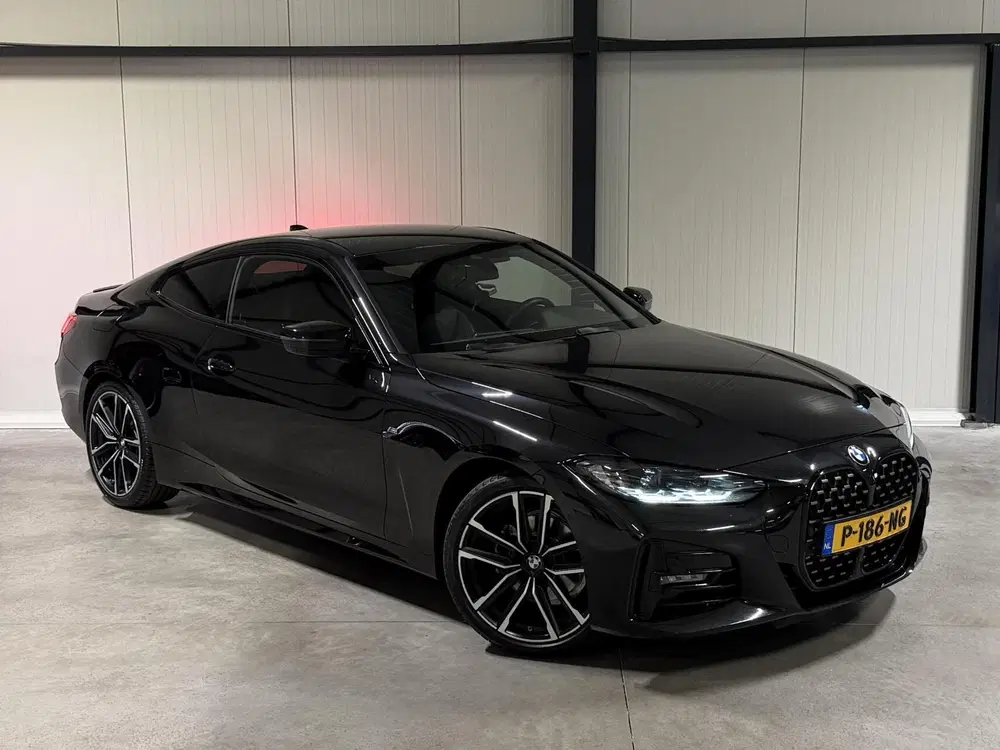 BMW 4-serie 4-serie Coupé 420i M-sport High Executive uit 2022, foto 5