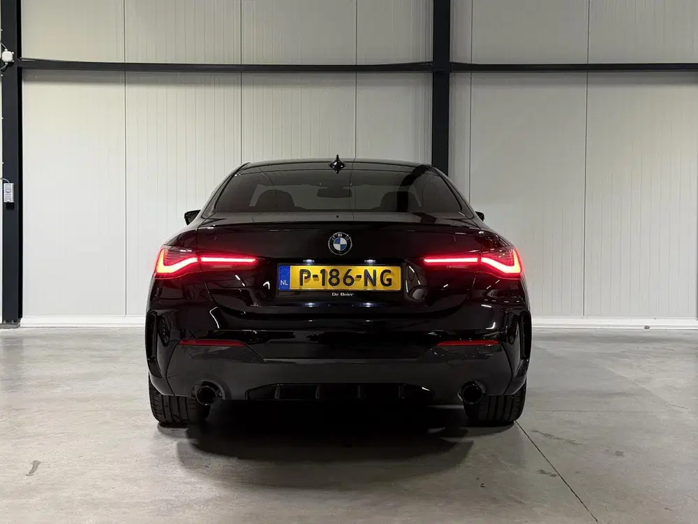 BMW 4-serie 4-serie Coupé 420i M-sport High Executive uit 2022, foto 7