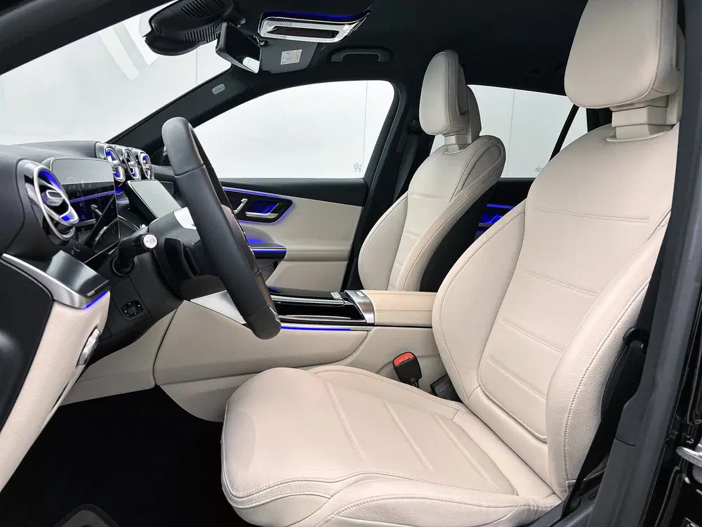 Mercedes-Benz GLC 300 e 4MATIC Plug-In Hybride uit 2025, foto 16