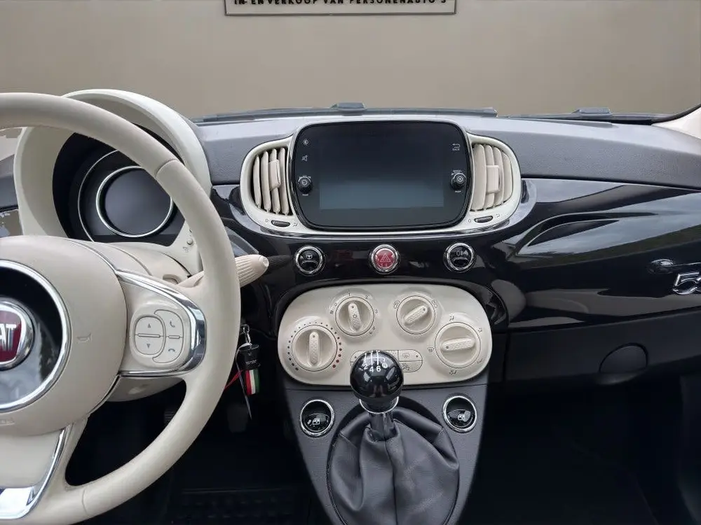 Fiat 500 1.2 Lounge 2019 ZWART | Panoramadak | Apple CarPlay uit 2019, foto 15