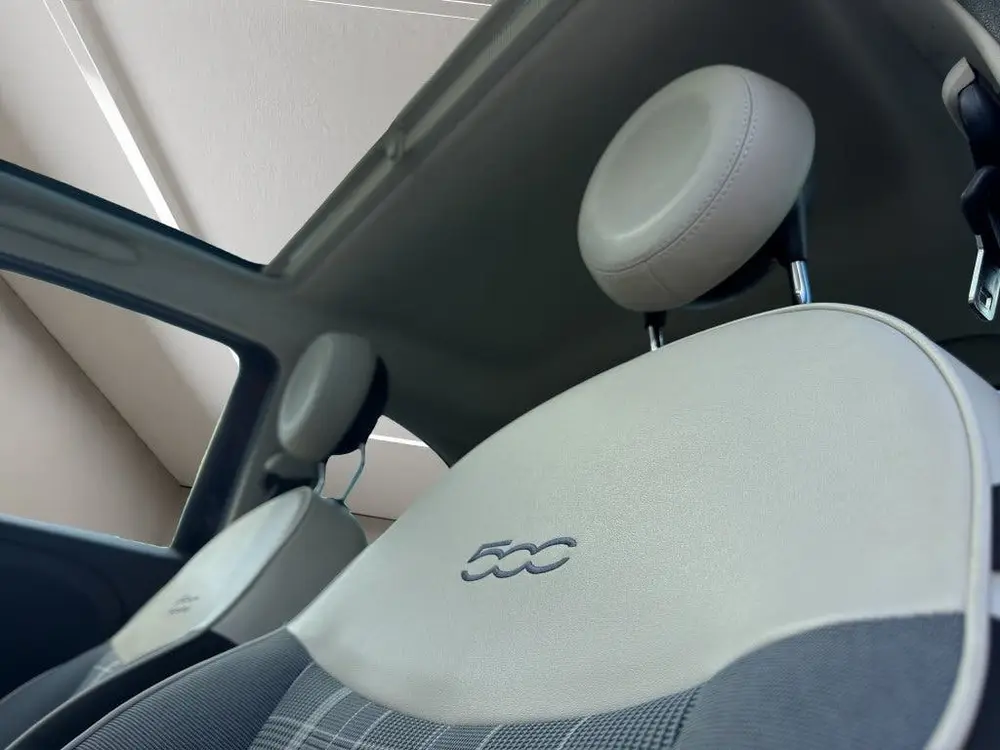 Fiat 500 1.2 Lounge 2019 ZWART | Panoramadak | Apple CarPlay uit 2019, foto 4