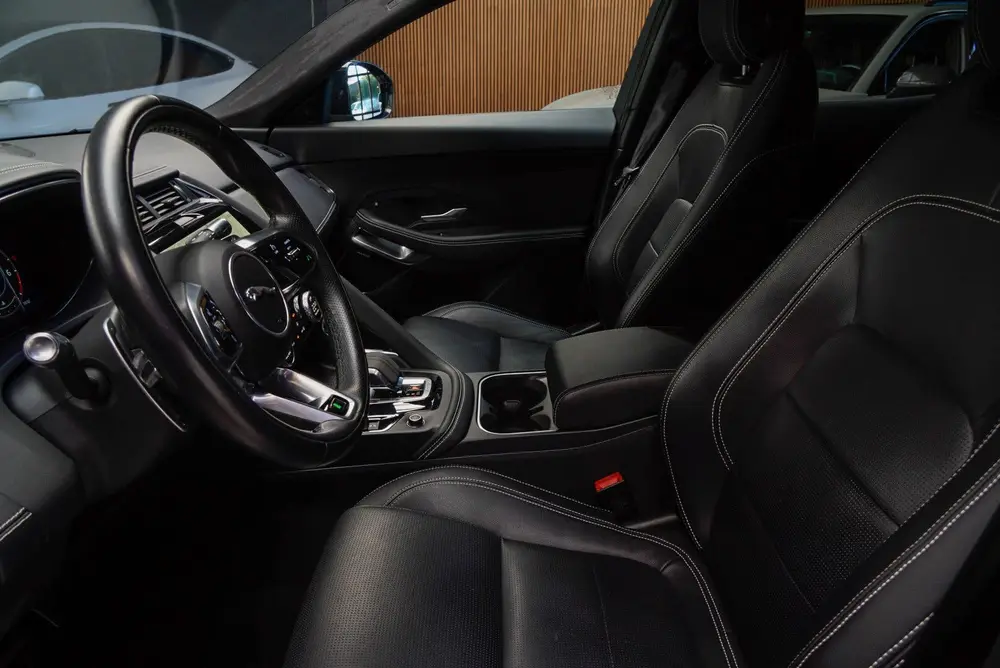 Jaguar E-Pace 1.5 P160 R-Dynamic SE Leer ACC 360 Meridian uit 2021, foto 12